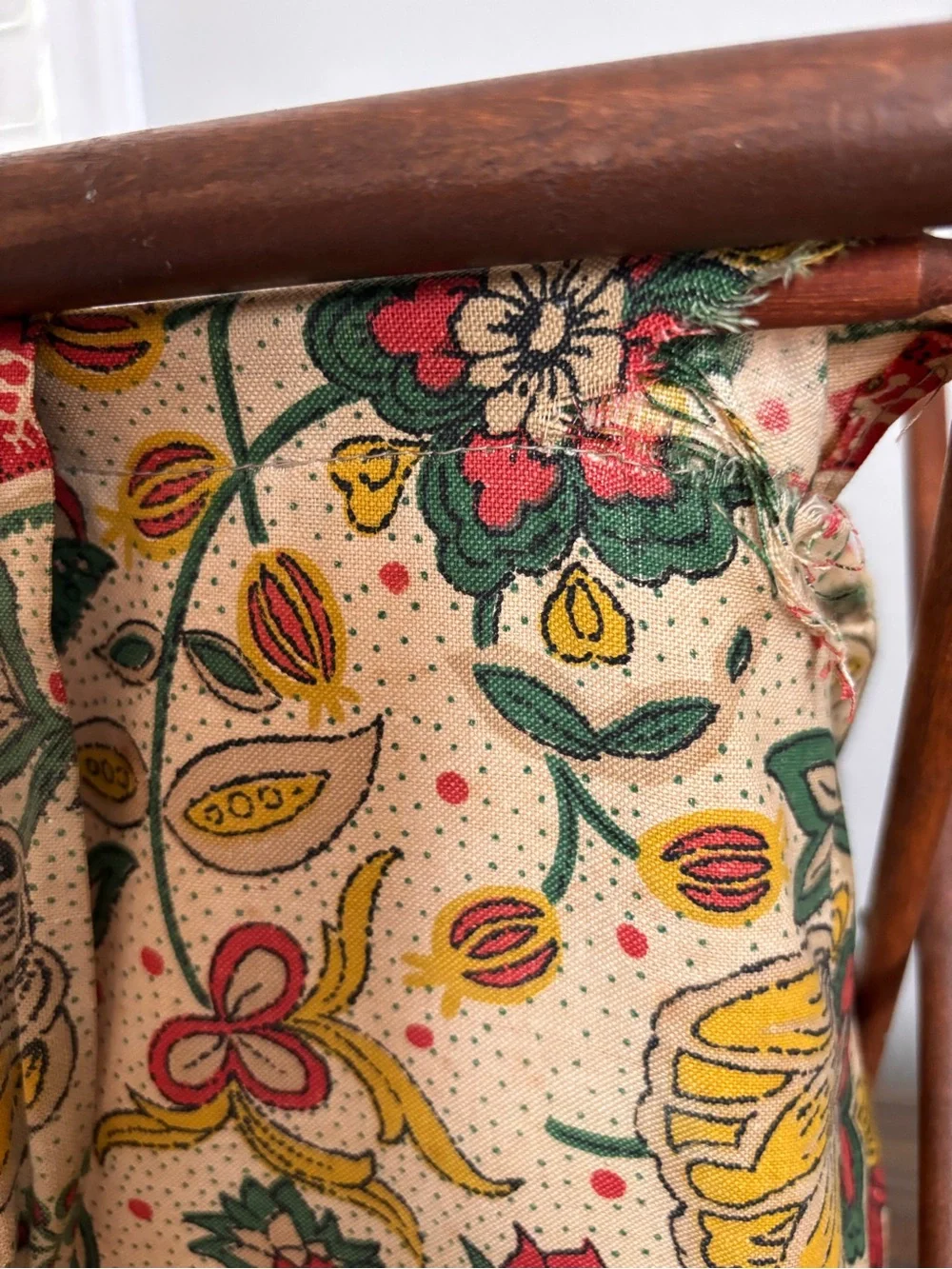 Vintage 60s Henry Seligman NY Folding Wood Sewing Basket Stand Floral Fabric